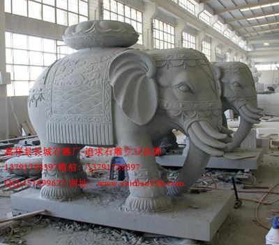 大象雕刻，诠释大象无形的庄严